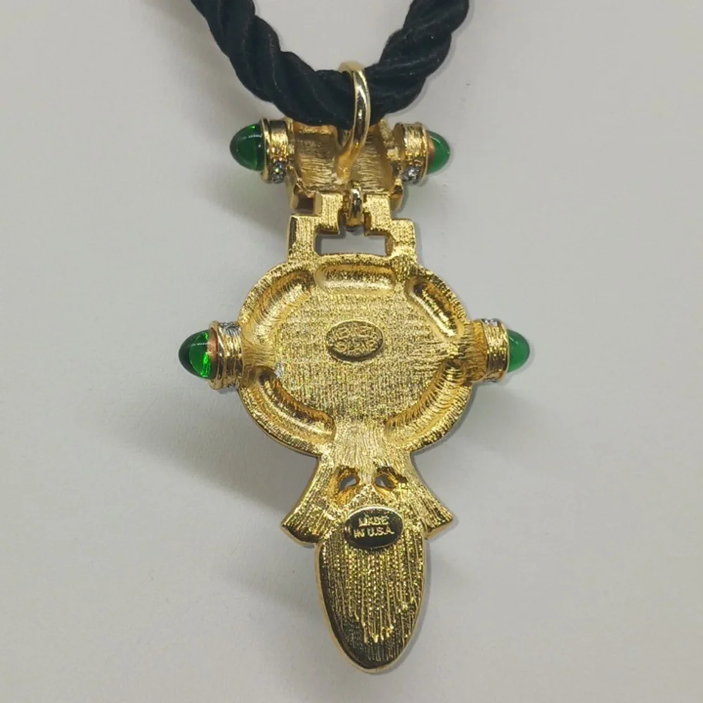 VINTAGE KJL Kenneth Jay Lane Art Deco Cabochon & Crystal Pendant Necklace